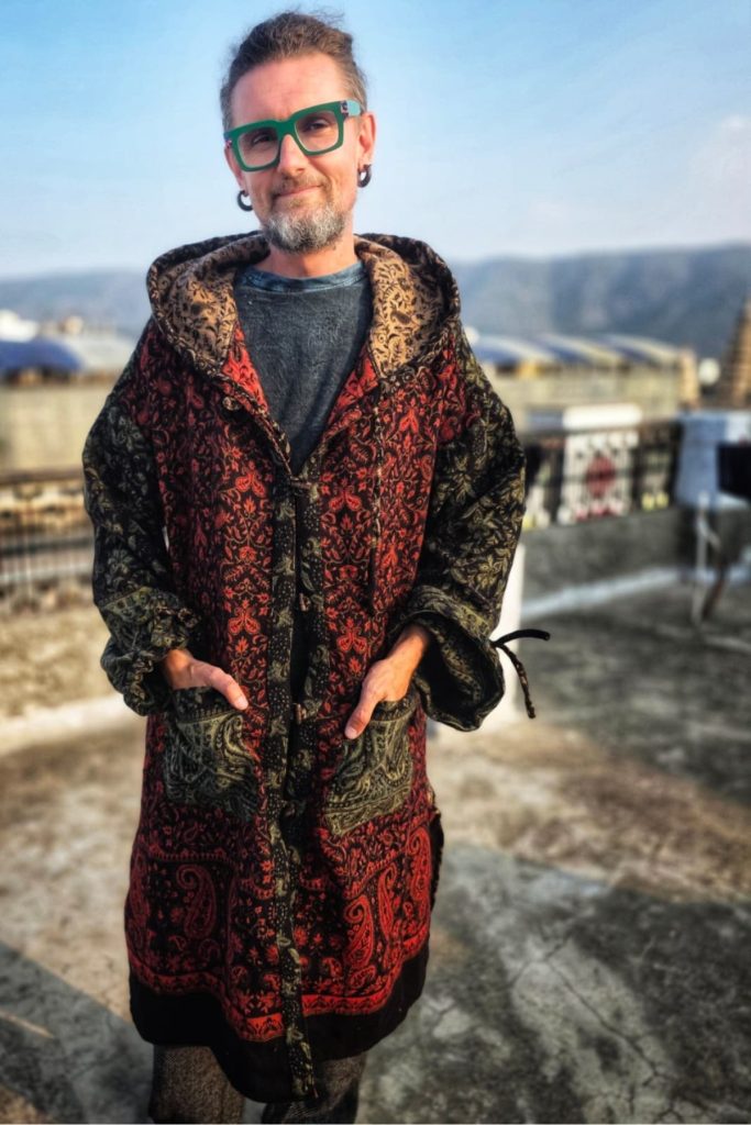 Etno komfort. Jedyny taki płaszcz[kolor 3]